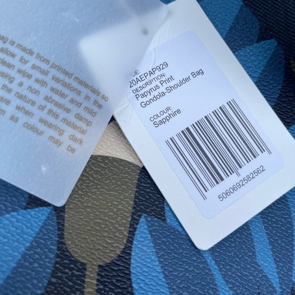 Orla Kiely Printed Pebble Grain Shoulder Bag Gondola Papyrus Print - Picture 3 of 8